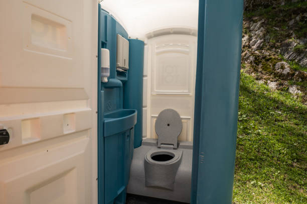 Best Portable bathroom rental  in Fort Hall, ID